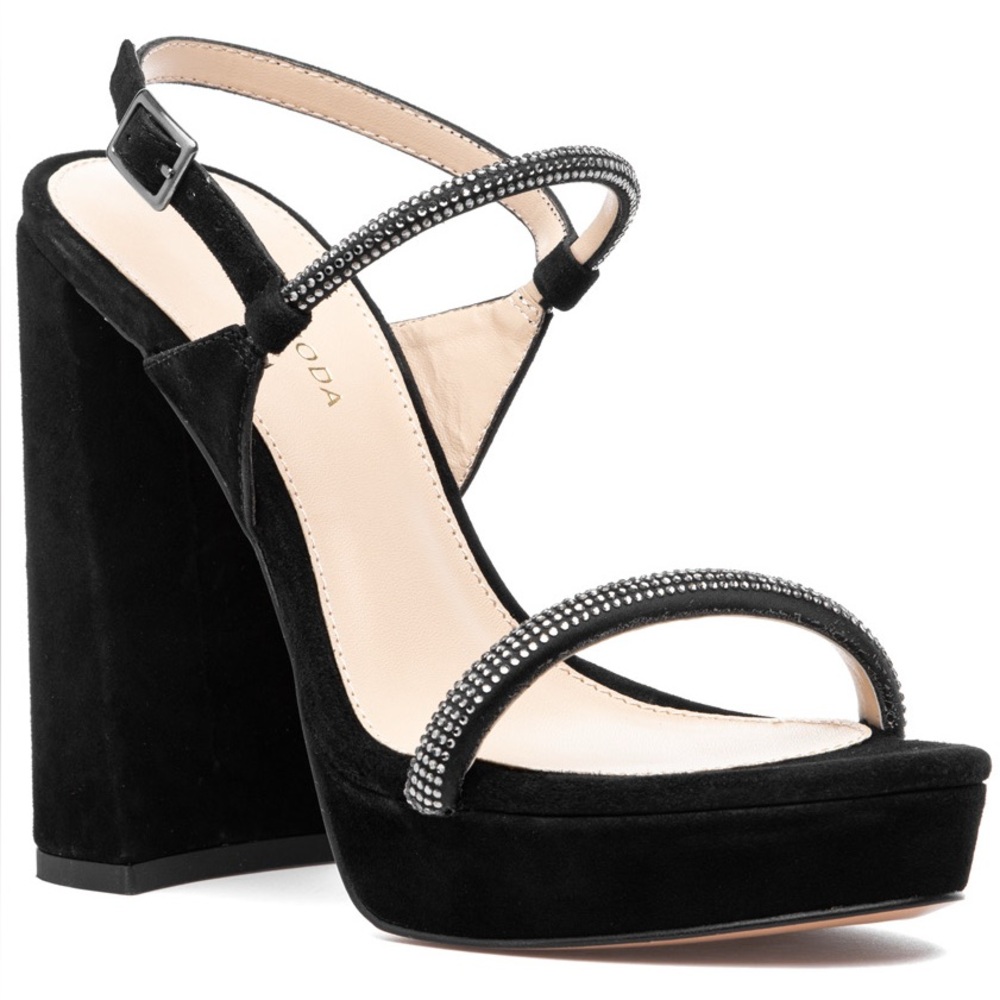 Pelle Moda Black Suede Platform Heels